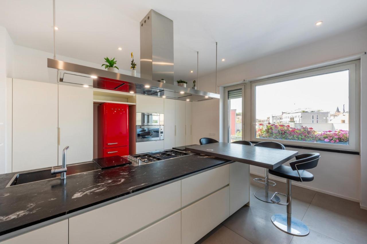 Easylife - Wonderful Penthouse With Terrace A Few Steps From The Duomo Apartment Mailand