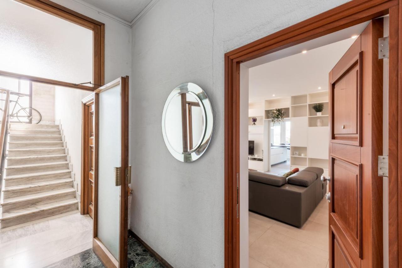 Easylife - Wonderful Penthouse With Terrace A Few Steps From The Duomo Apartment Mailand