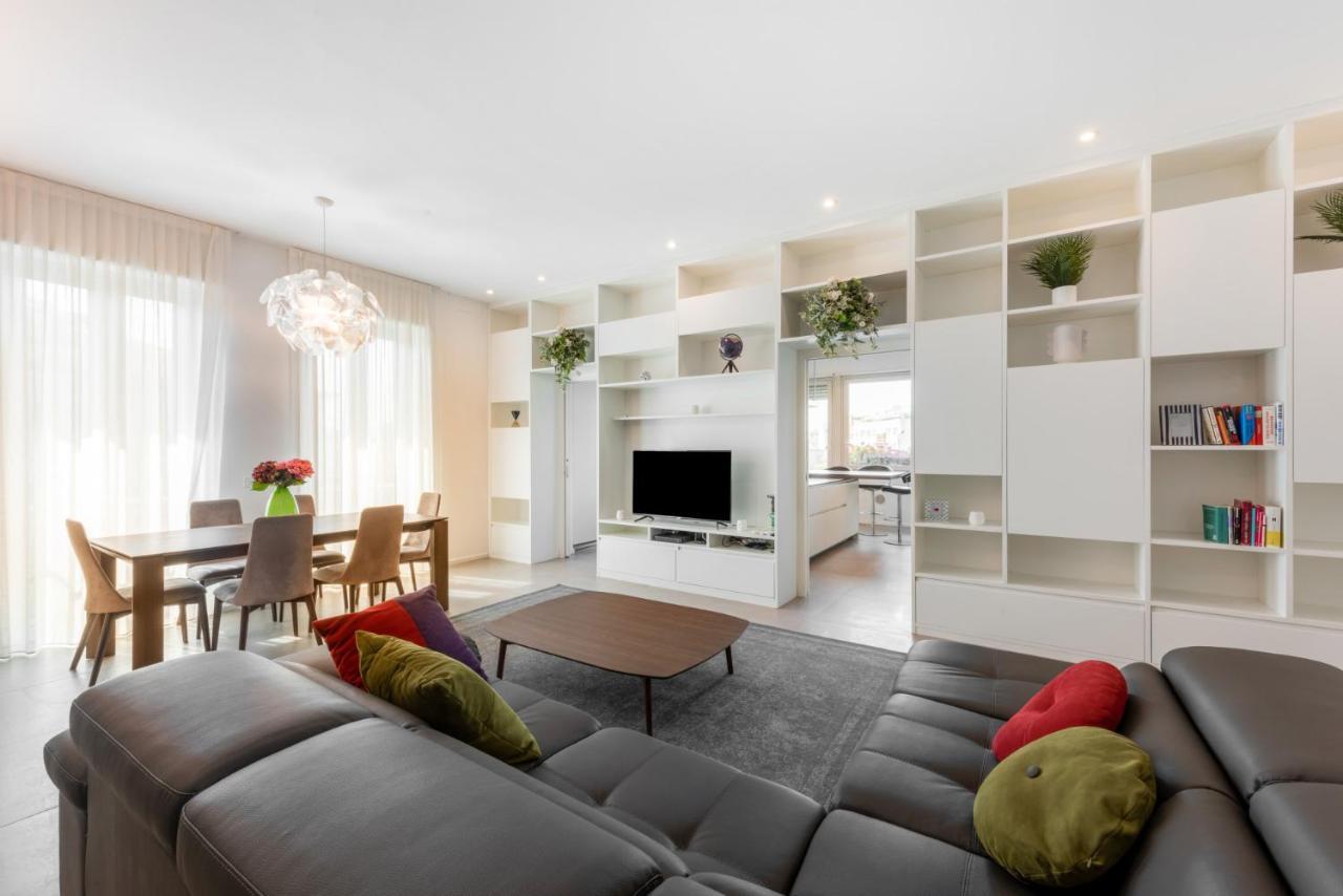 Apartment Easylife - Wonderful Penthouse With Terrace A Few Steps From The Duomo Mailand