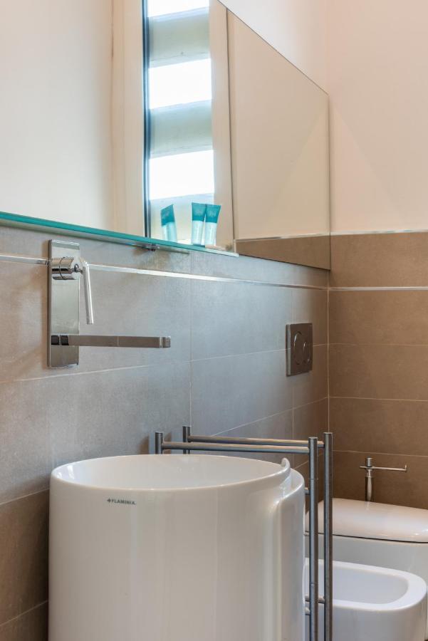 Easylife - Wonderful Penthouse With Terrace A Few Steps From The Duomo Mailand